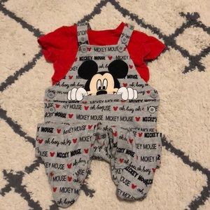 Mickey Mouse footsie set